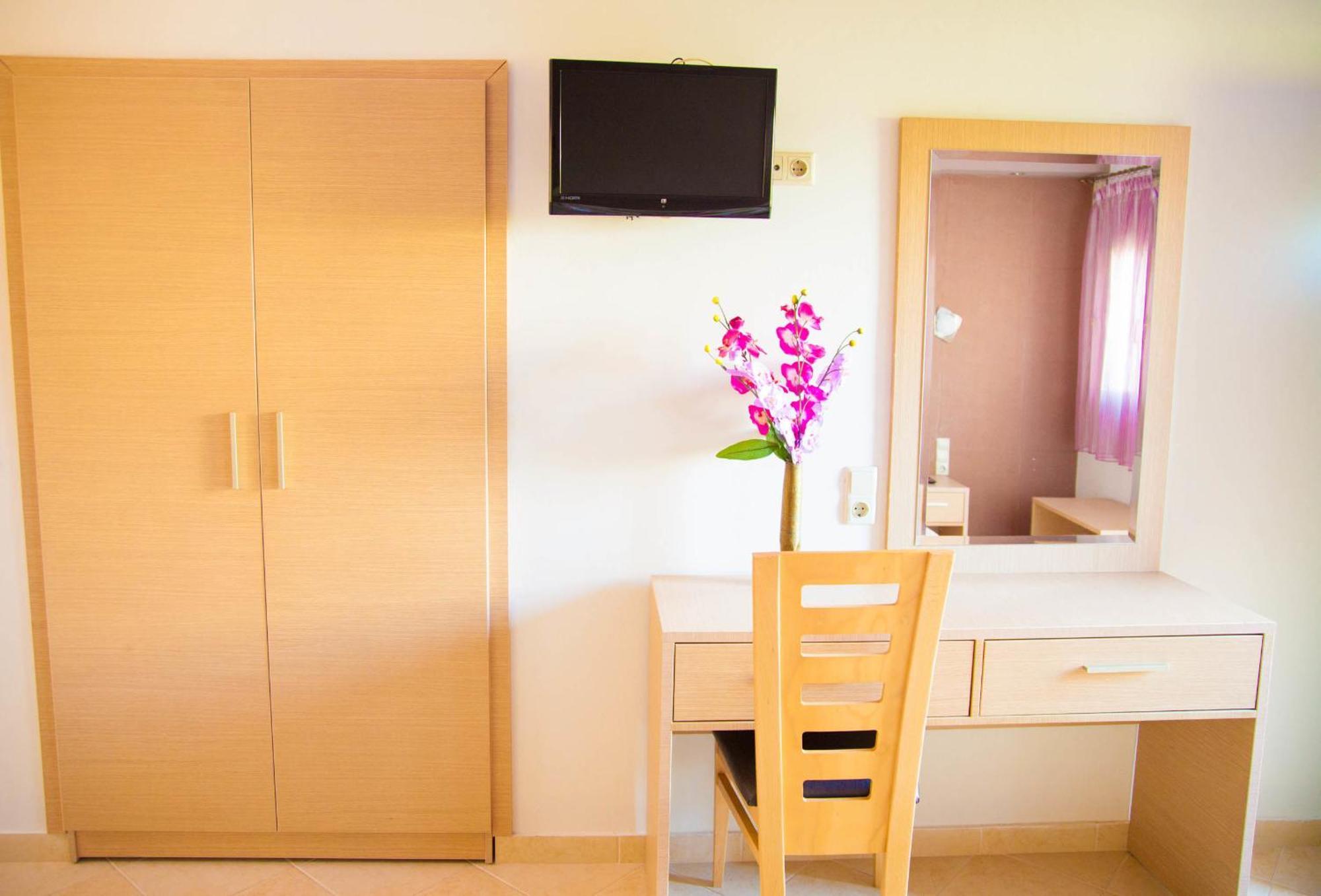 Studios Ristas 2 Parga Phòng bức ảnh